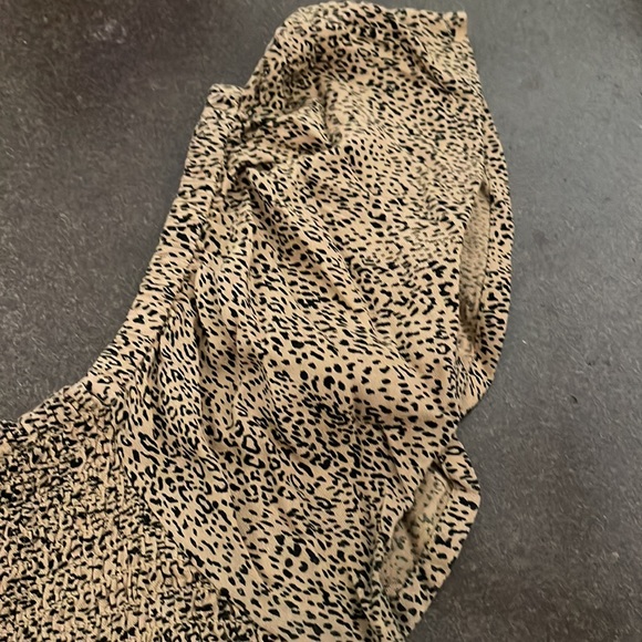 Dressy top - Picture 2 of 3